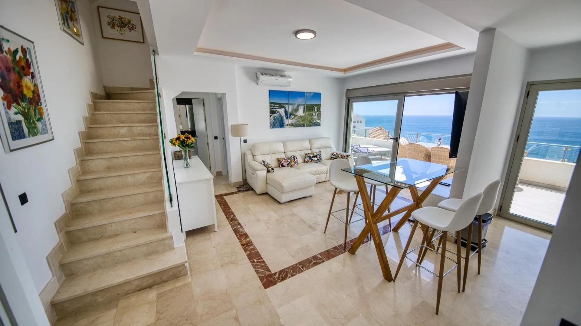 Penthouse Carabela Seaviews Apartment Benalmadena 0*,